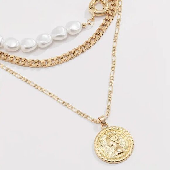 3Pcs Women Beautiful Vintage Baroque Style Faux Pearl Stitching Pendant Necklace - Picture 6 of 8